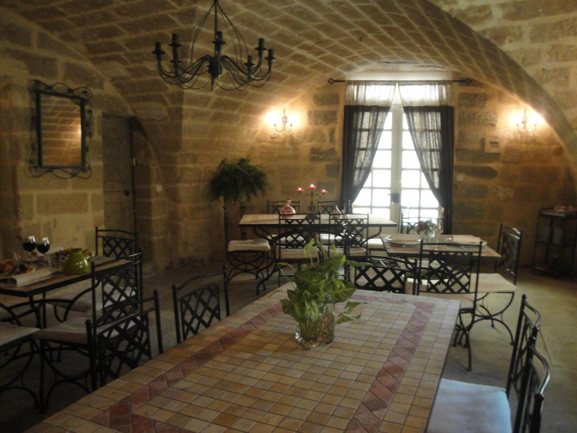 特雷耶城堡庄园度假屋 Montaren-et-Saint-Médiers 外观 照片